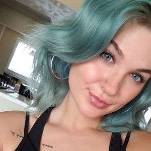 Meet your Posher, Rose